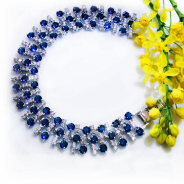 Jewellery bracelet - The Blue Crown from CARAT INFINI